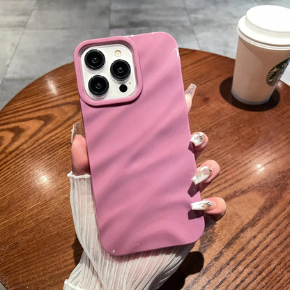 Luxury 3D Wavy Pattern Phone Case
